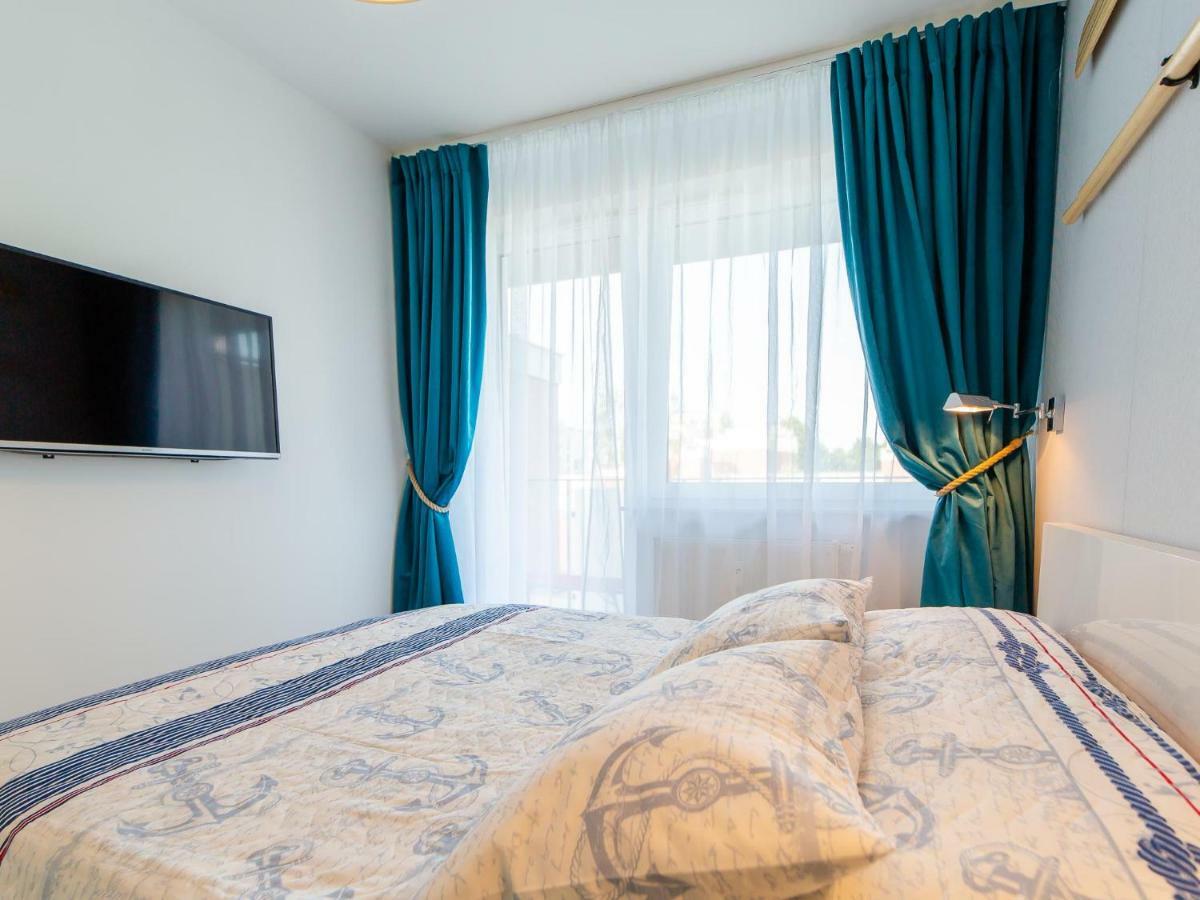 Blue Sea Kolobrzeg Appartement Buitenkant foto
